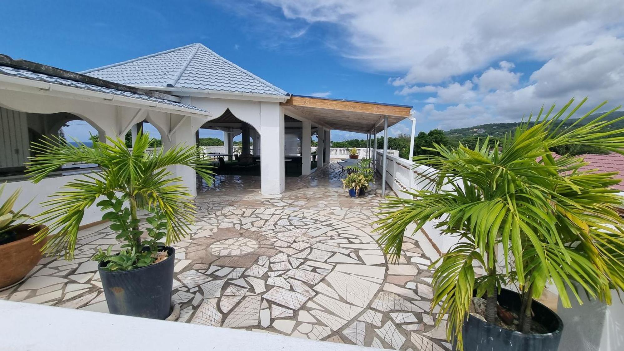 Little Savoy Guest House New รันอเวย์เบย์ ภายนอก รูปภาพ
